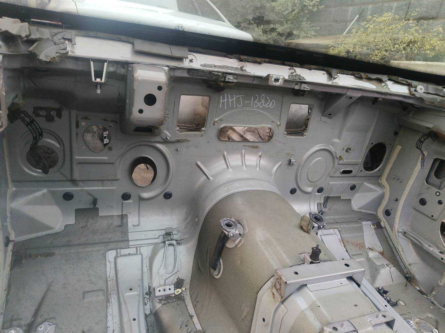 41137044413 Front Bulkhead Assembly