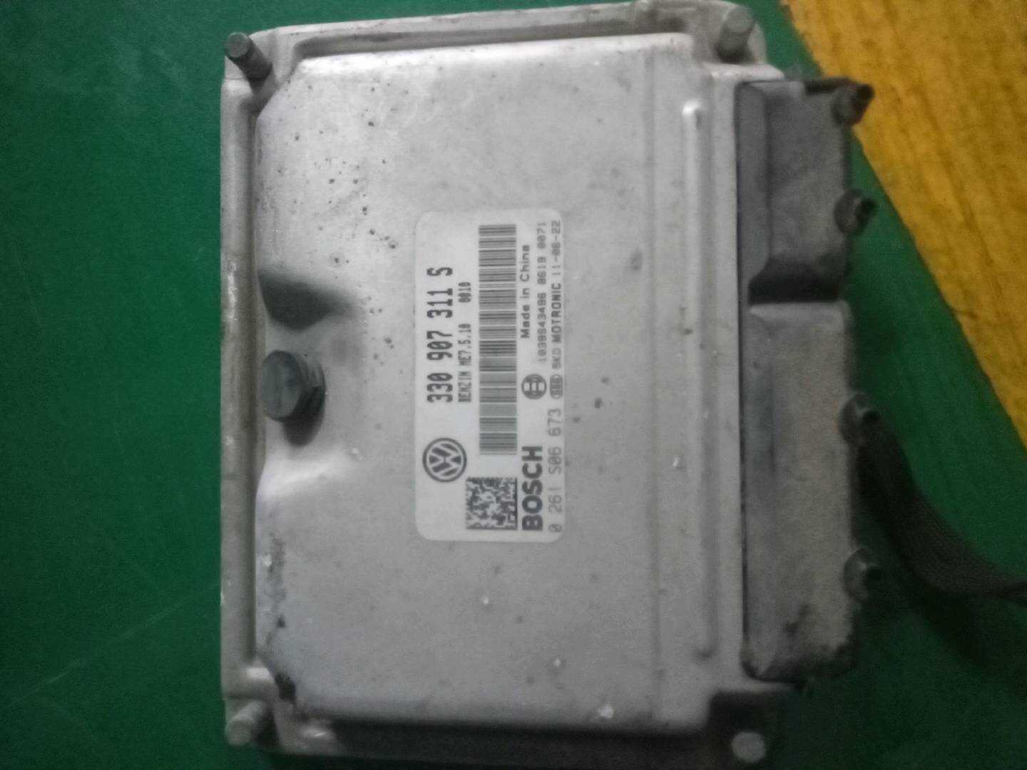 330907311L 发动机电脑