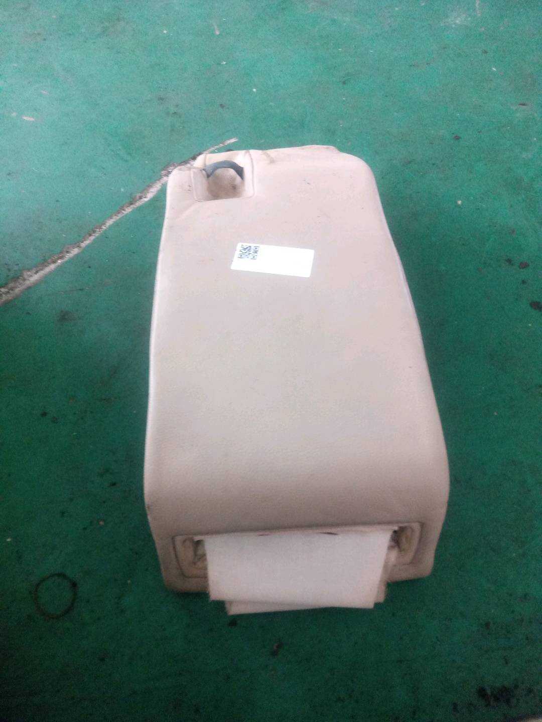52207075258 垫枕 中部 皮革