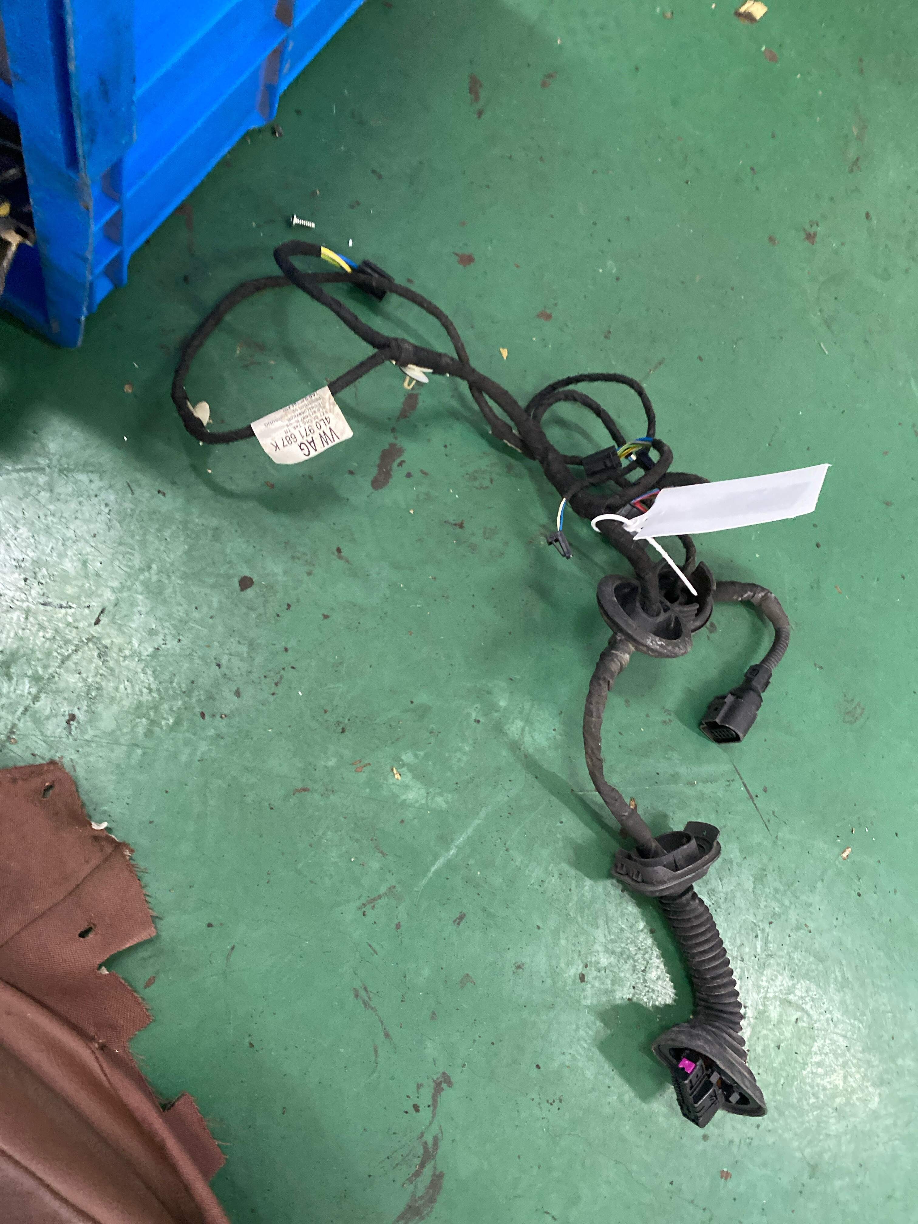 4L0971687L 后门线束(左)