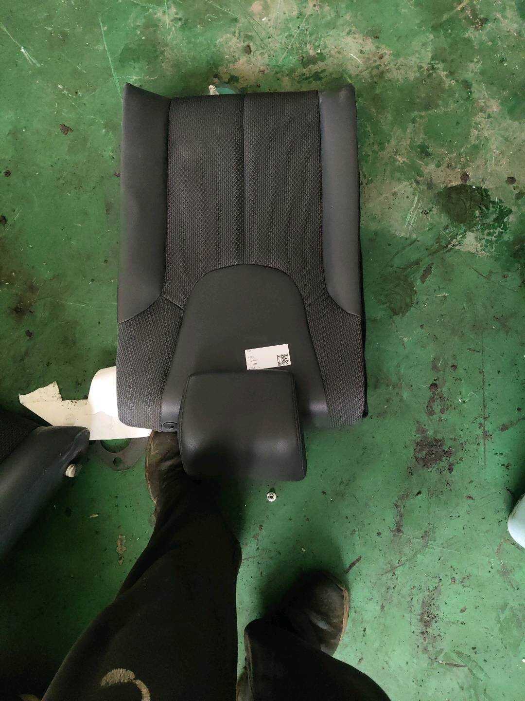 10109850ASA 后排座椅靠背