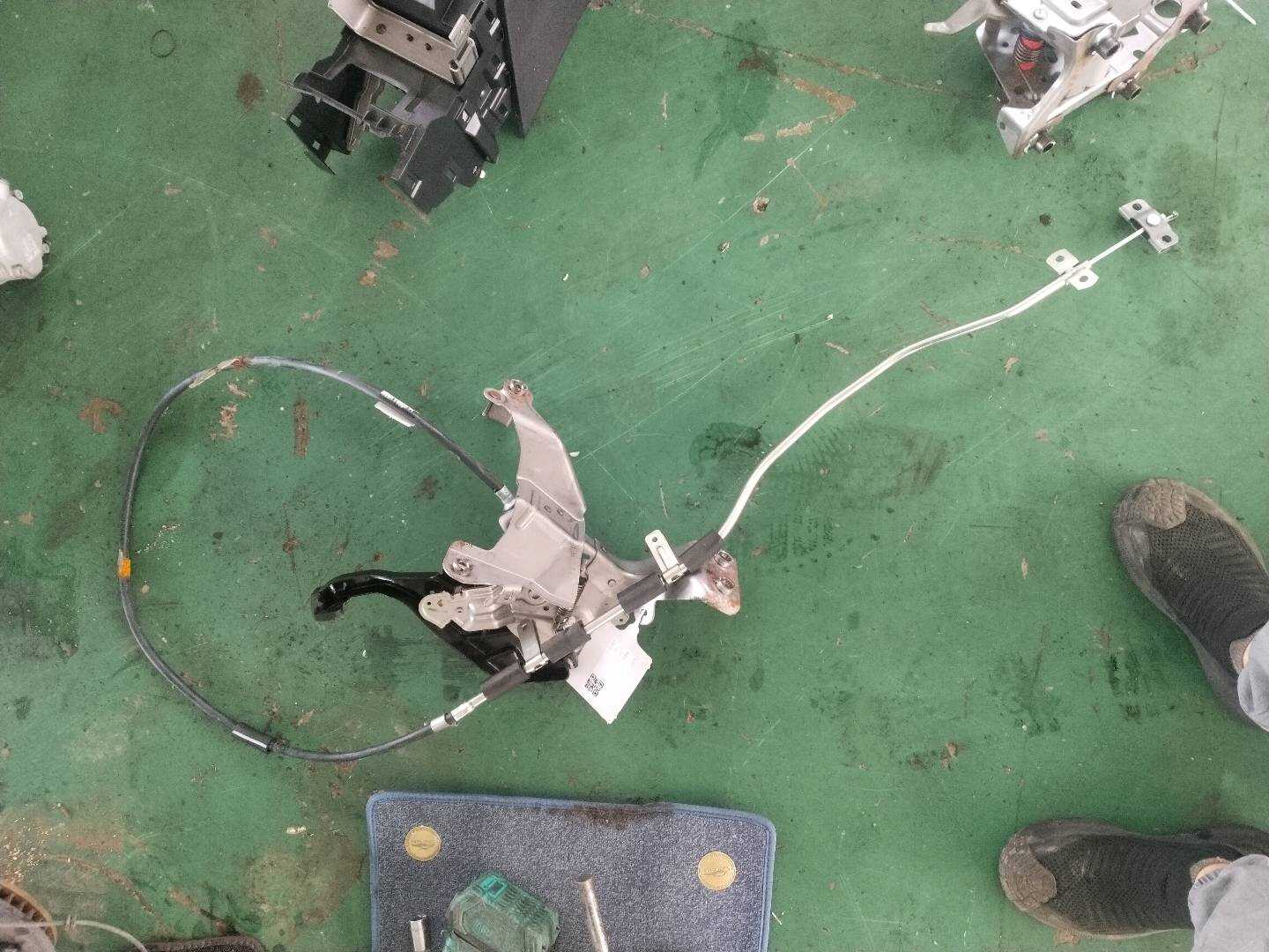 360103NF0A 驻车制动操纵装置总成