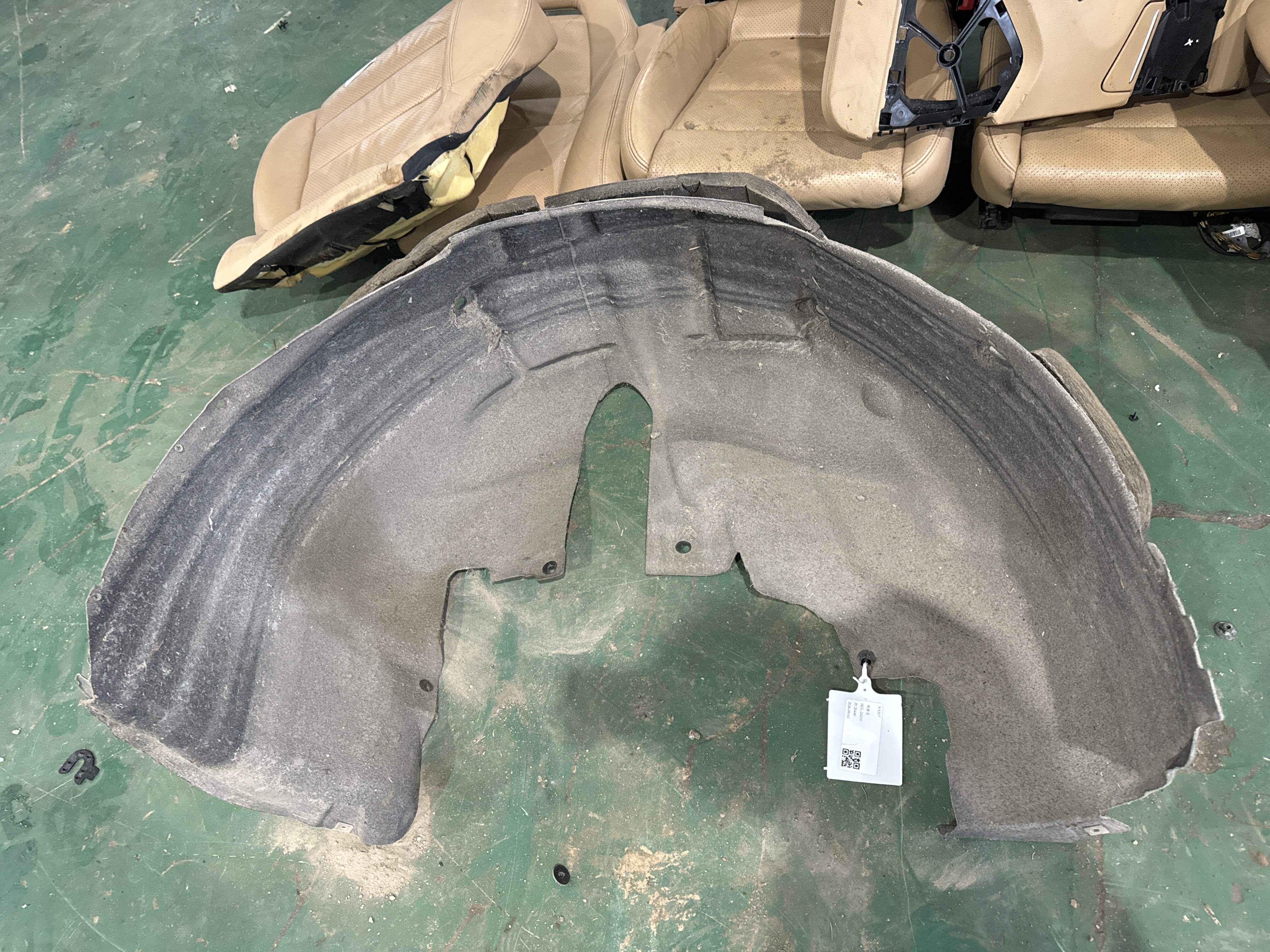 97050413404 Rear Fender Liner, Right