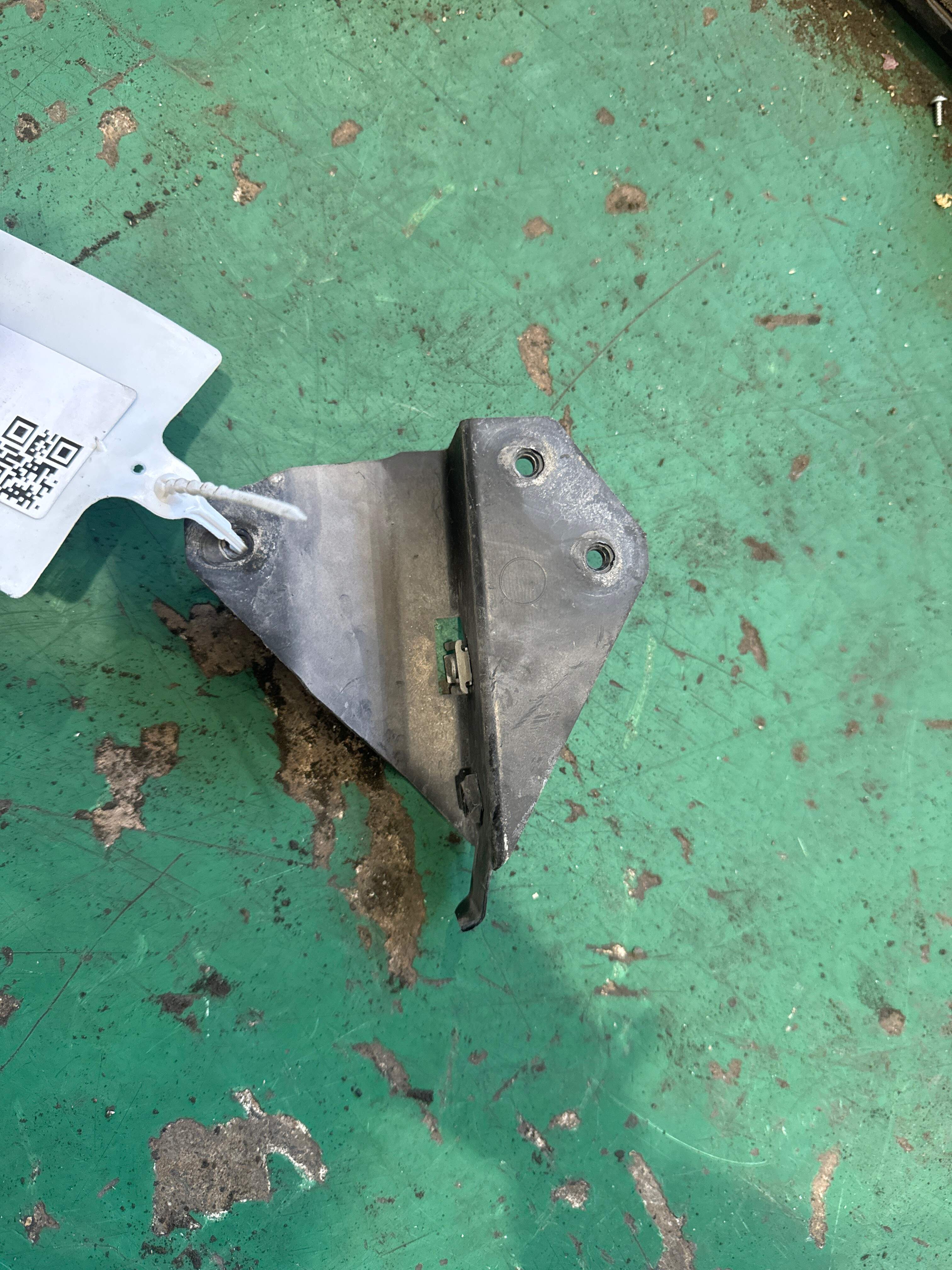 A2196200331 Front Headlight Bracket, Left