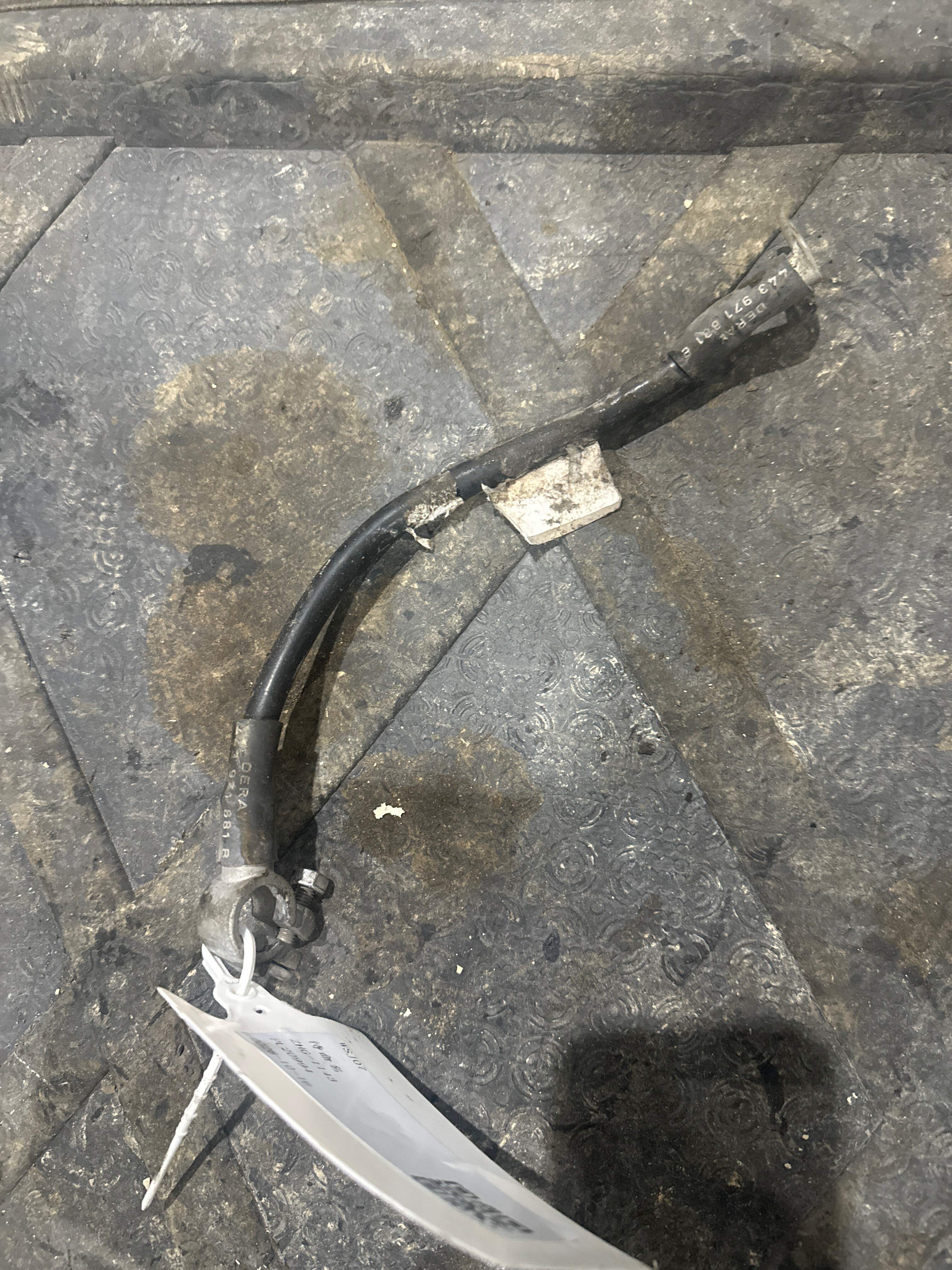 L8E1971235C Battery Negative Cable Harness