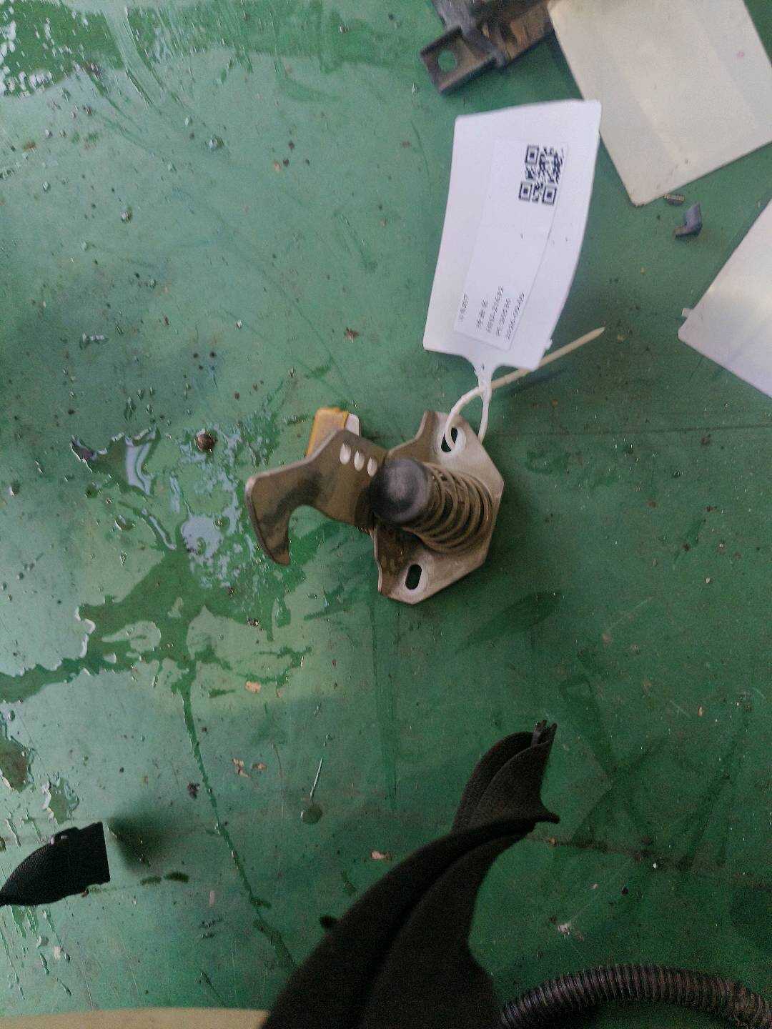 51237241663 Front Hood Lock, Upper