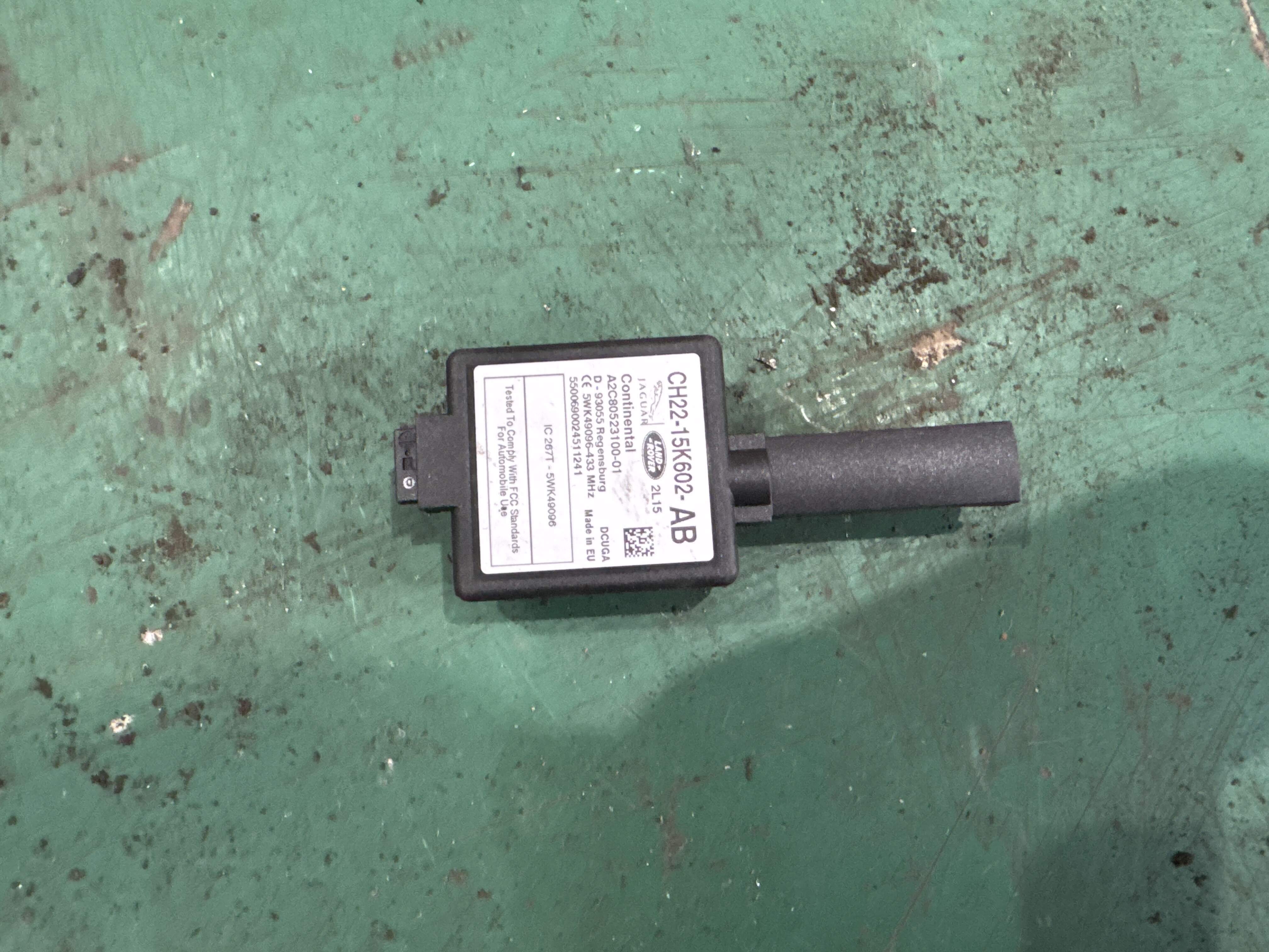 LR044370 Tire Pressure Signal Receiver