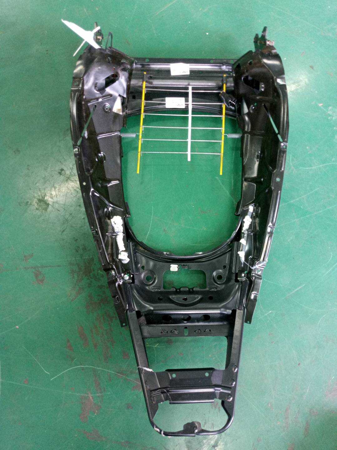 97052132901 副驾驶员座椅靠背骨架