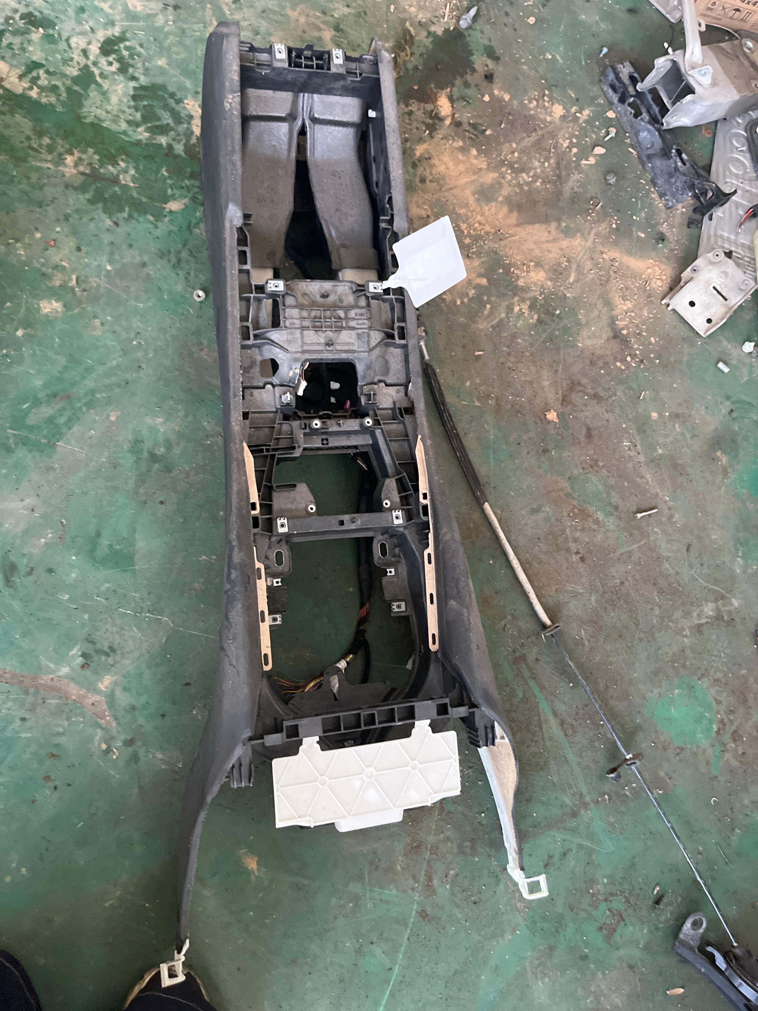 51166833920 Center Console Housing