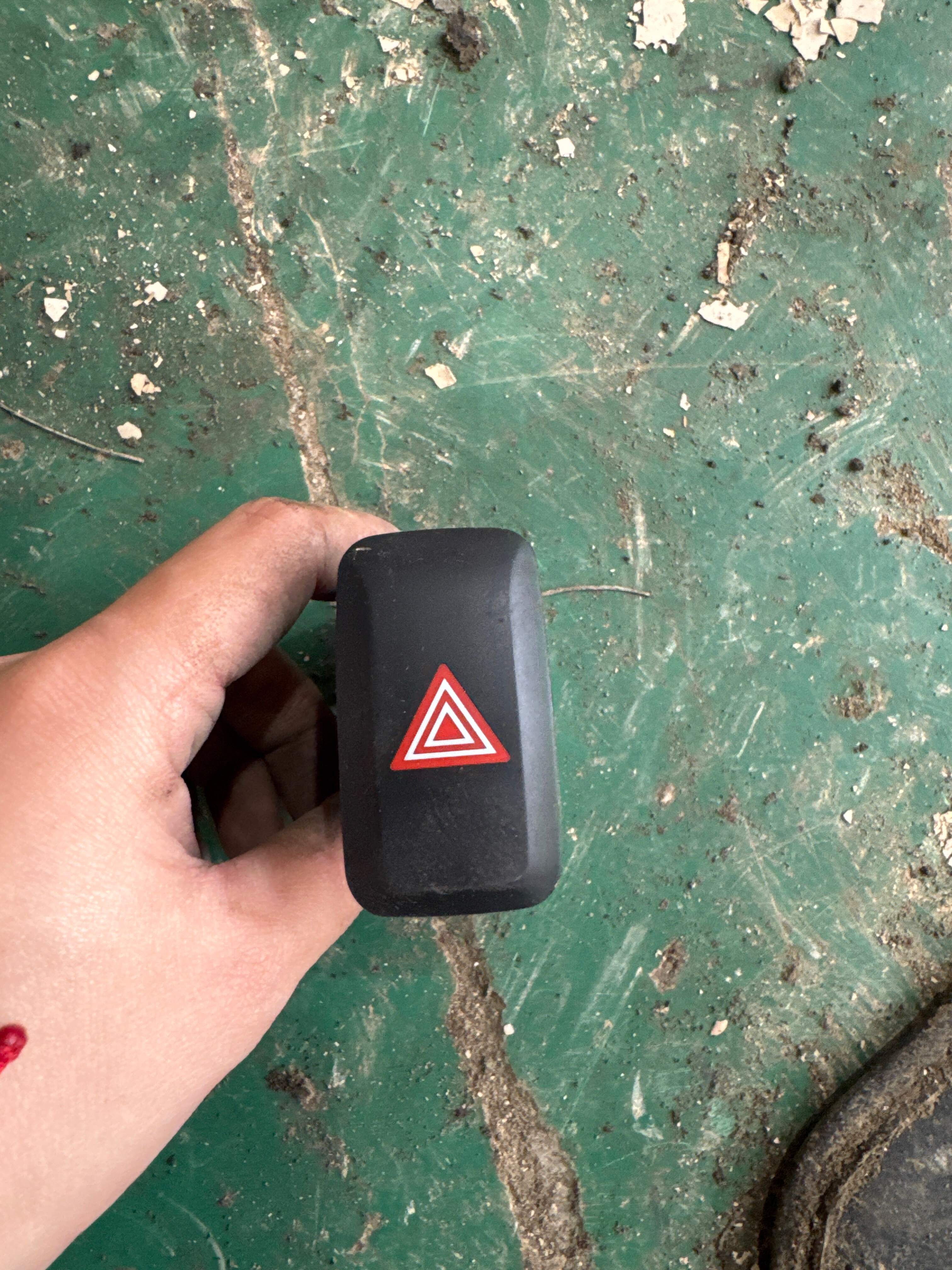 937914X000 Hazard Light Switch