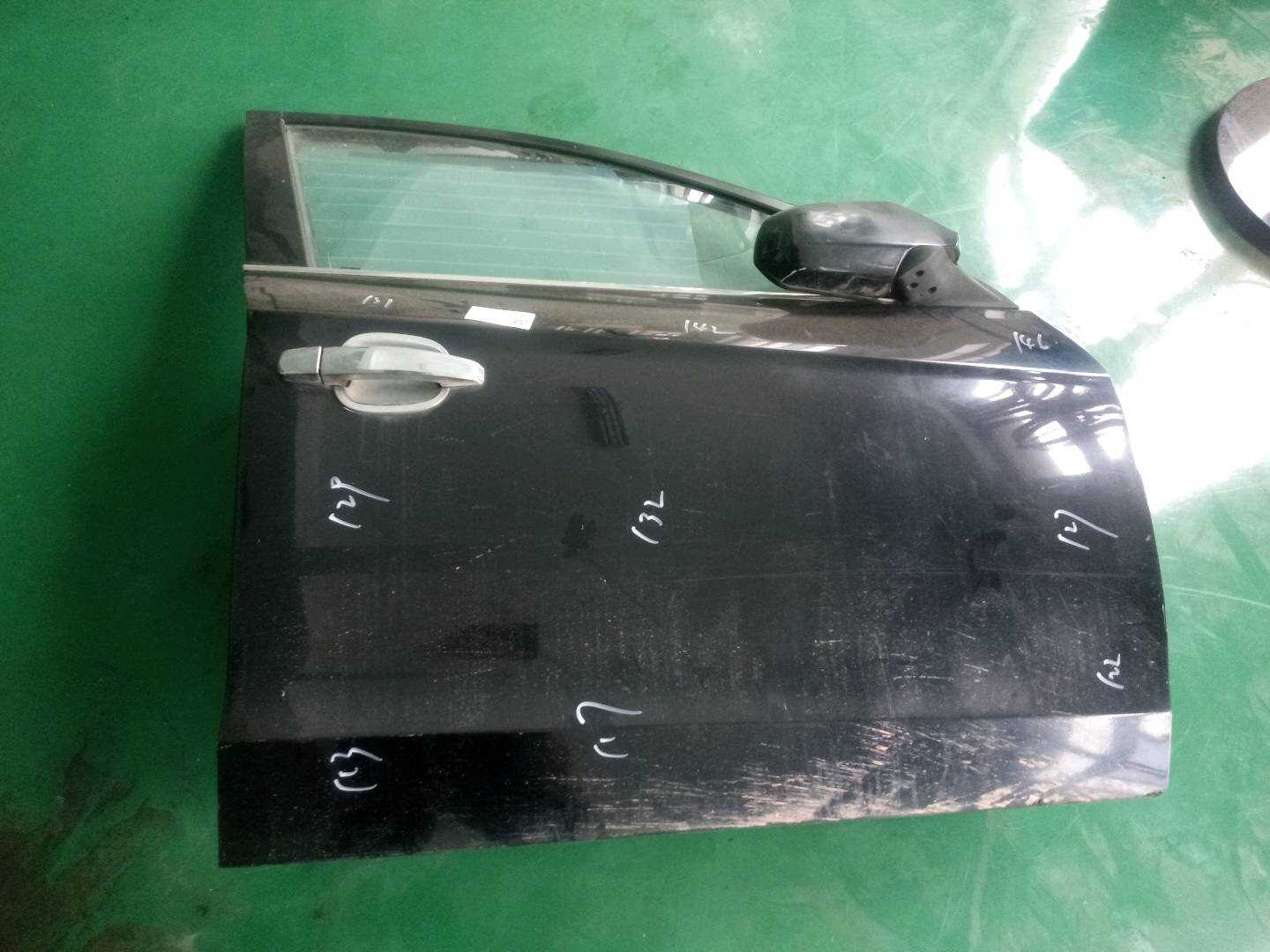 6112000U01DY 前门壳(右)