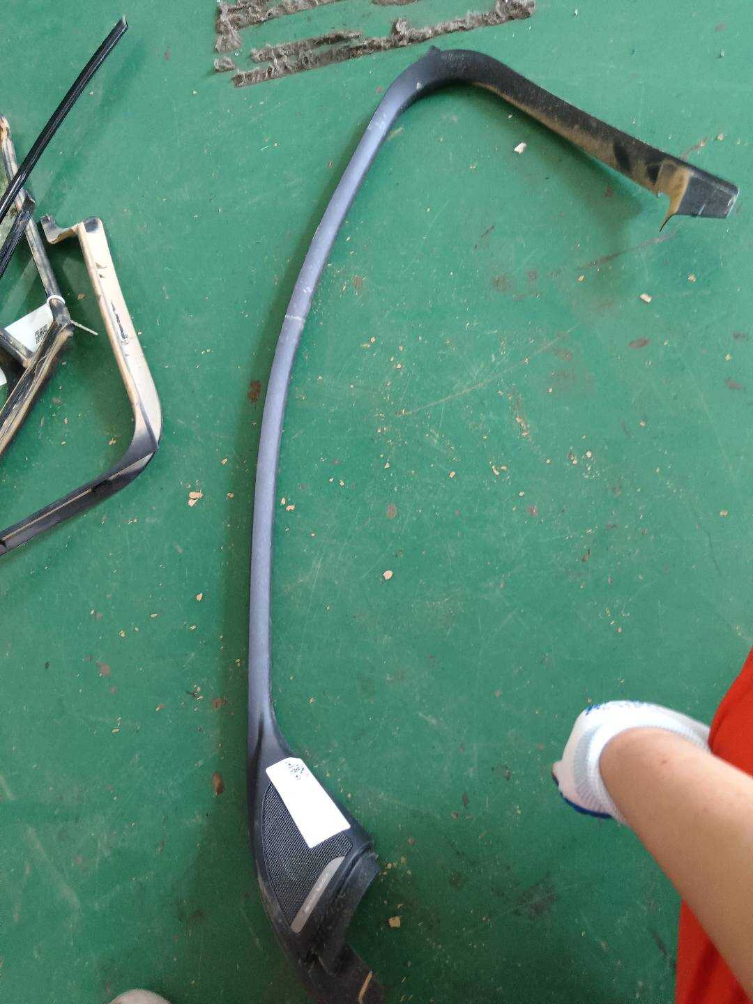 51339484168 前门窗框饰板(右内)