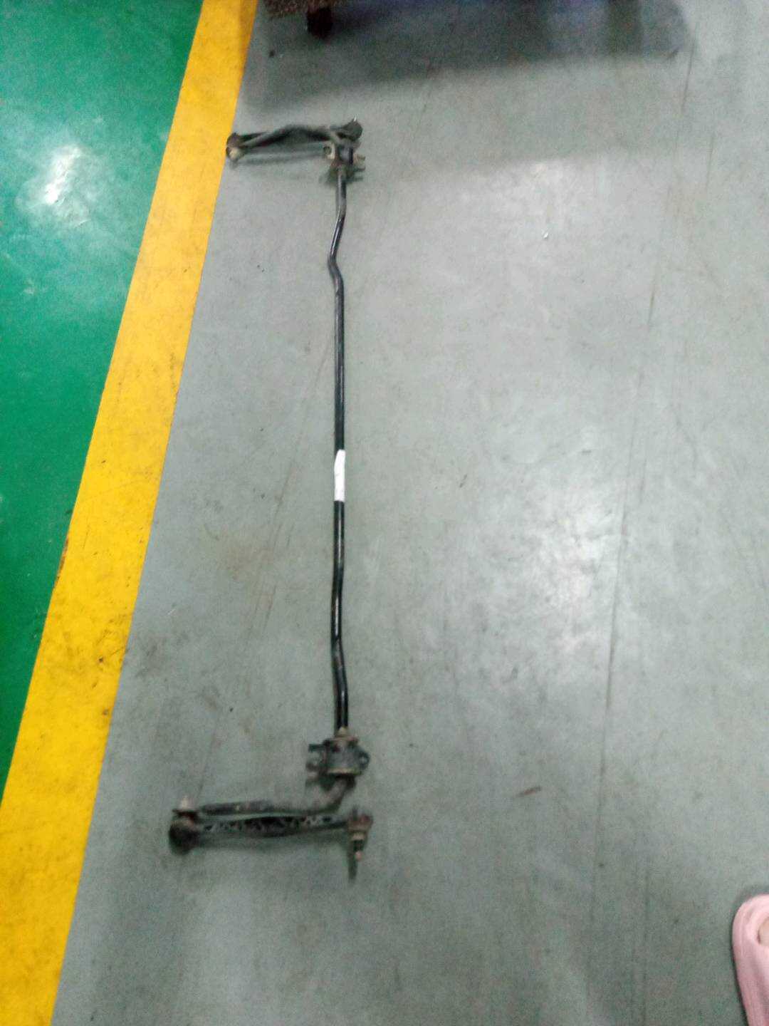 90921836 后平衡杆