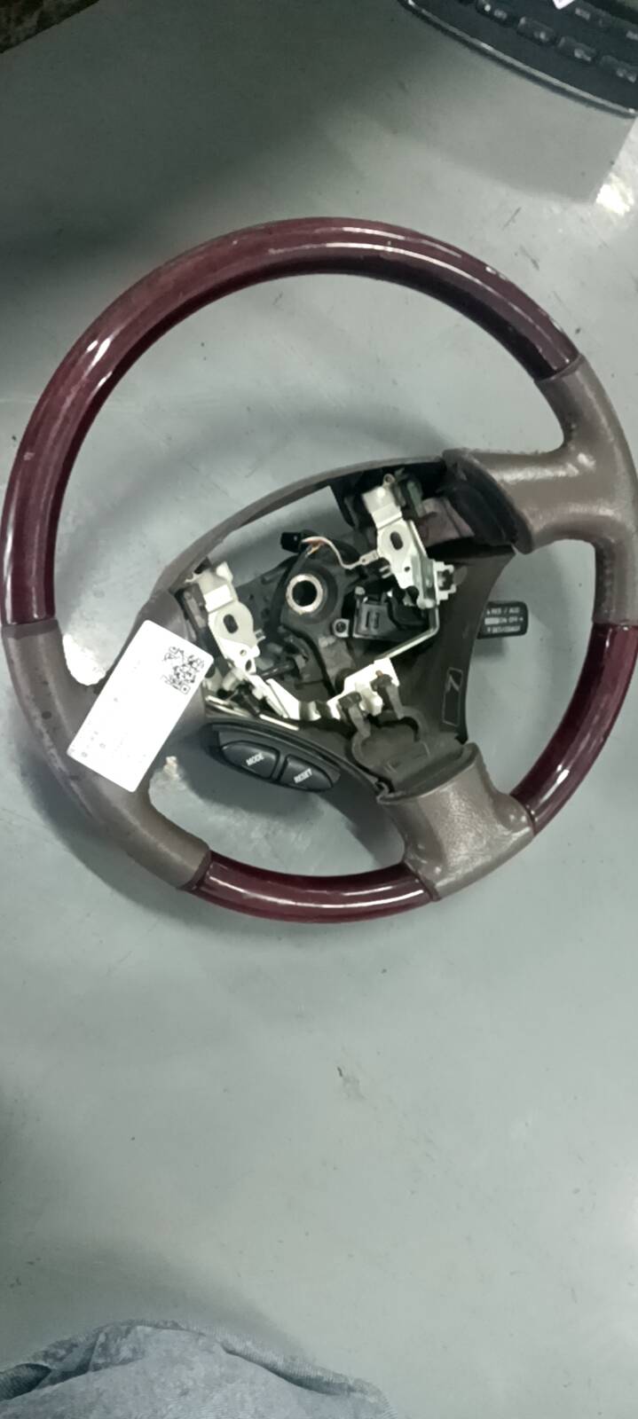 4510033461E0 方向盘