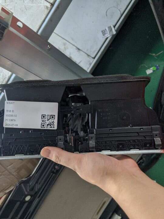 L3AB819728AVAL 仪表台中间出风口