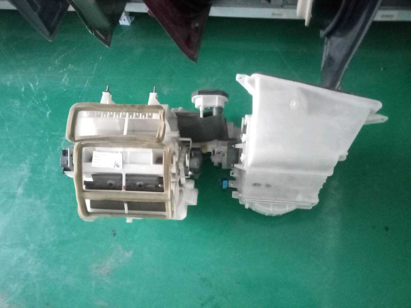 7410059JB1 Evaporator Assembly