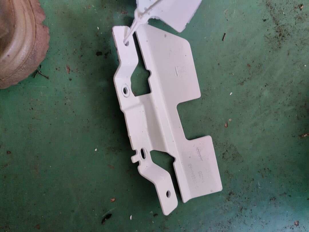 T4N2371 Roof Grab Handle Bracket, Front Right