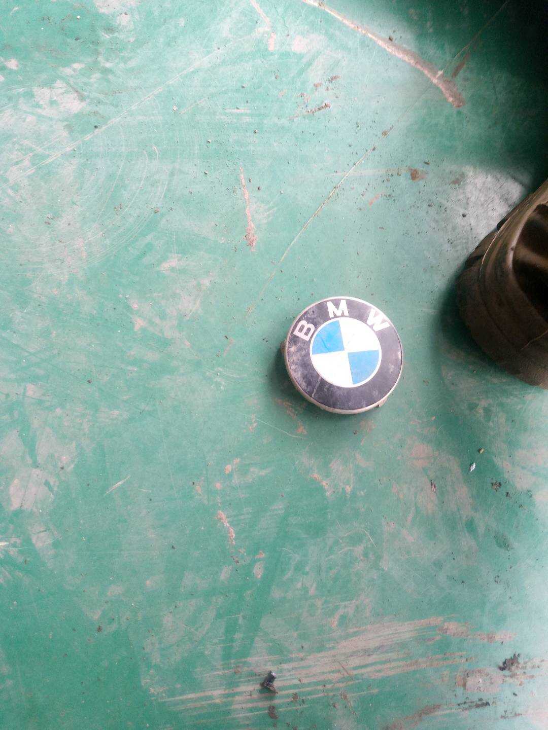 11147788967 发动机装饰罩标识
