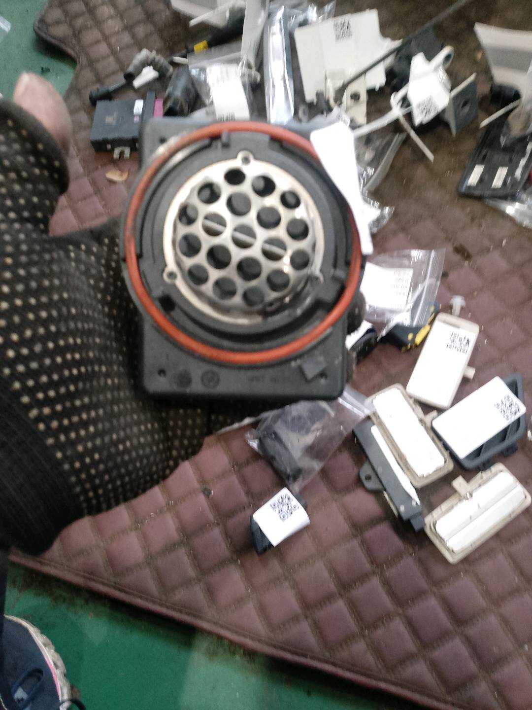 64119159973 臭氧发生器