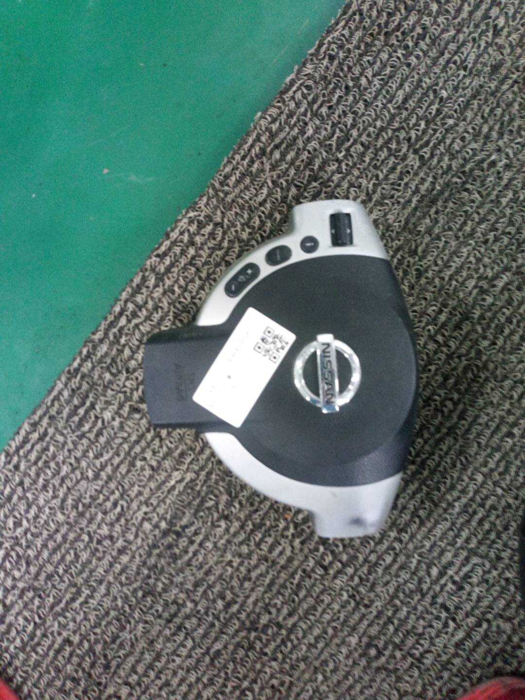 K851MJE44B 驾驶员安全气囊