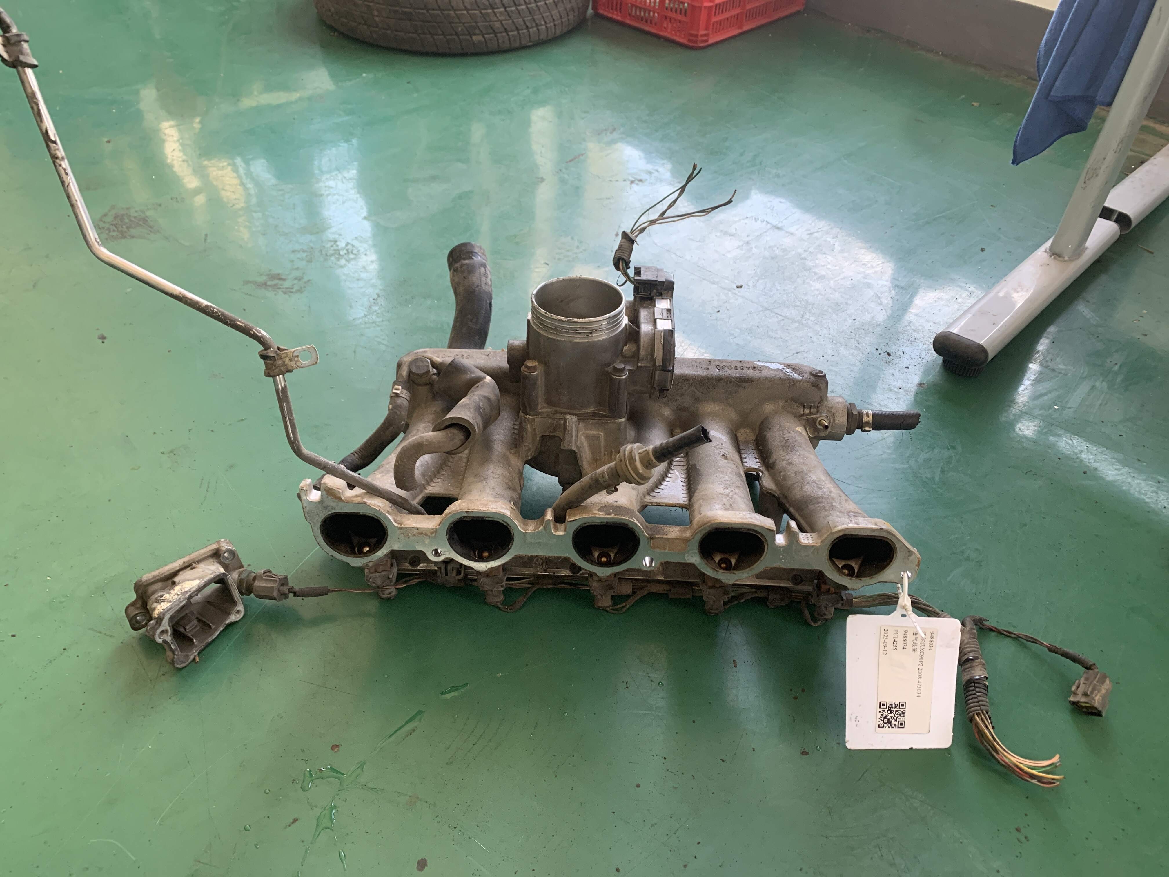 9488034 Intake Manifold