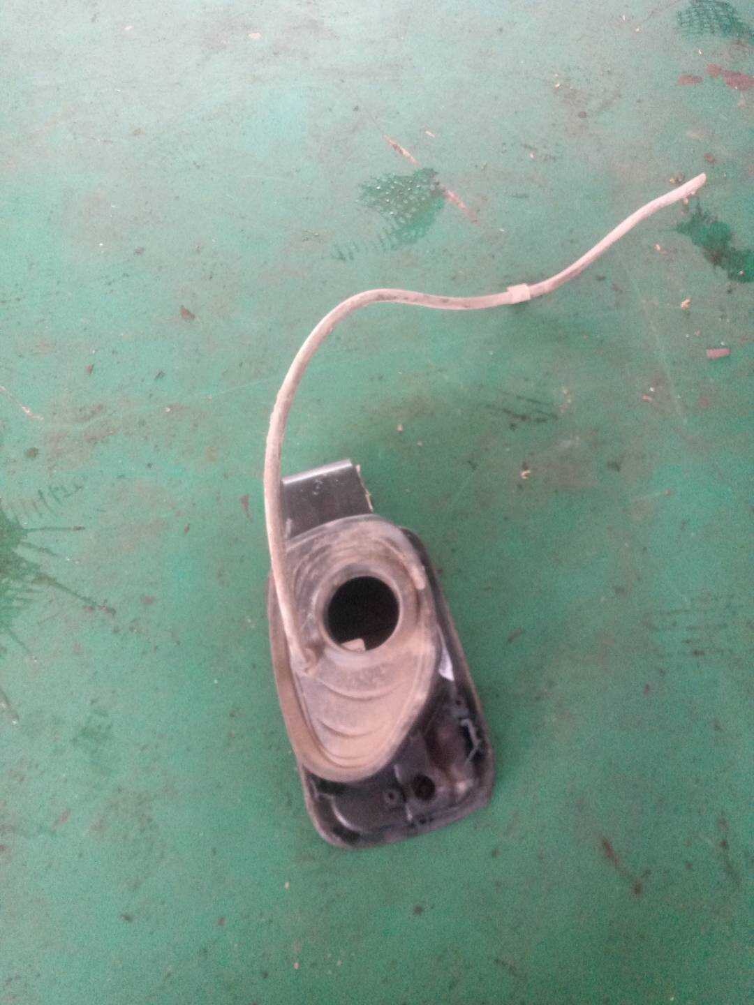 L8WD809906 燃油箱加注底座
