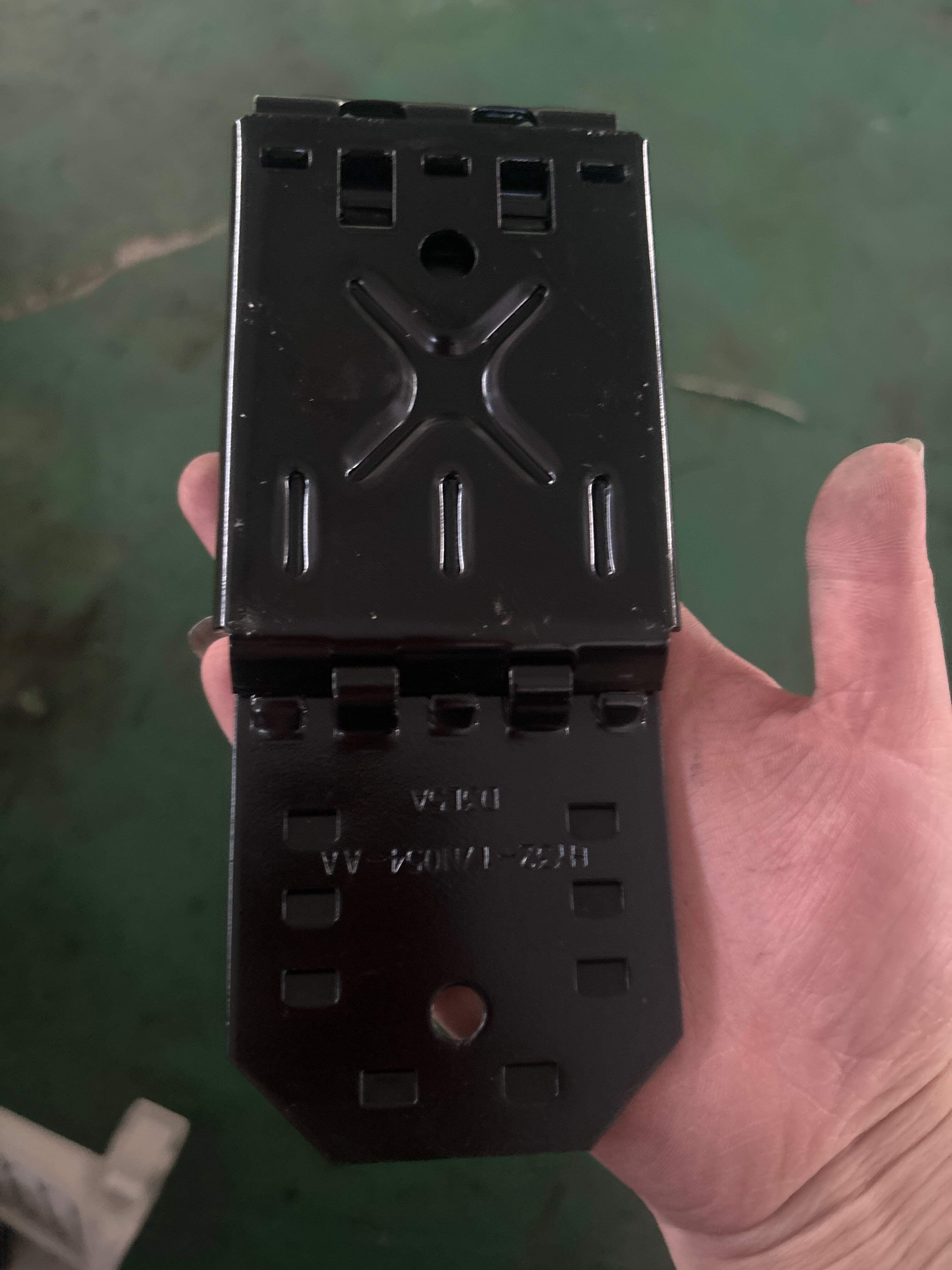 T4A13910 止轮块