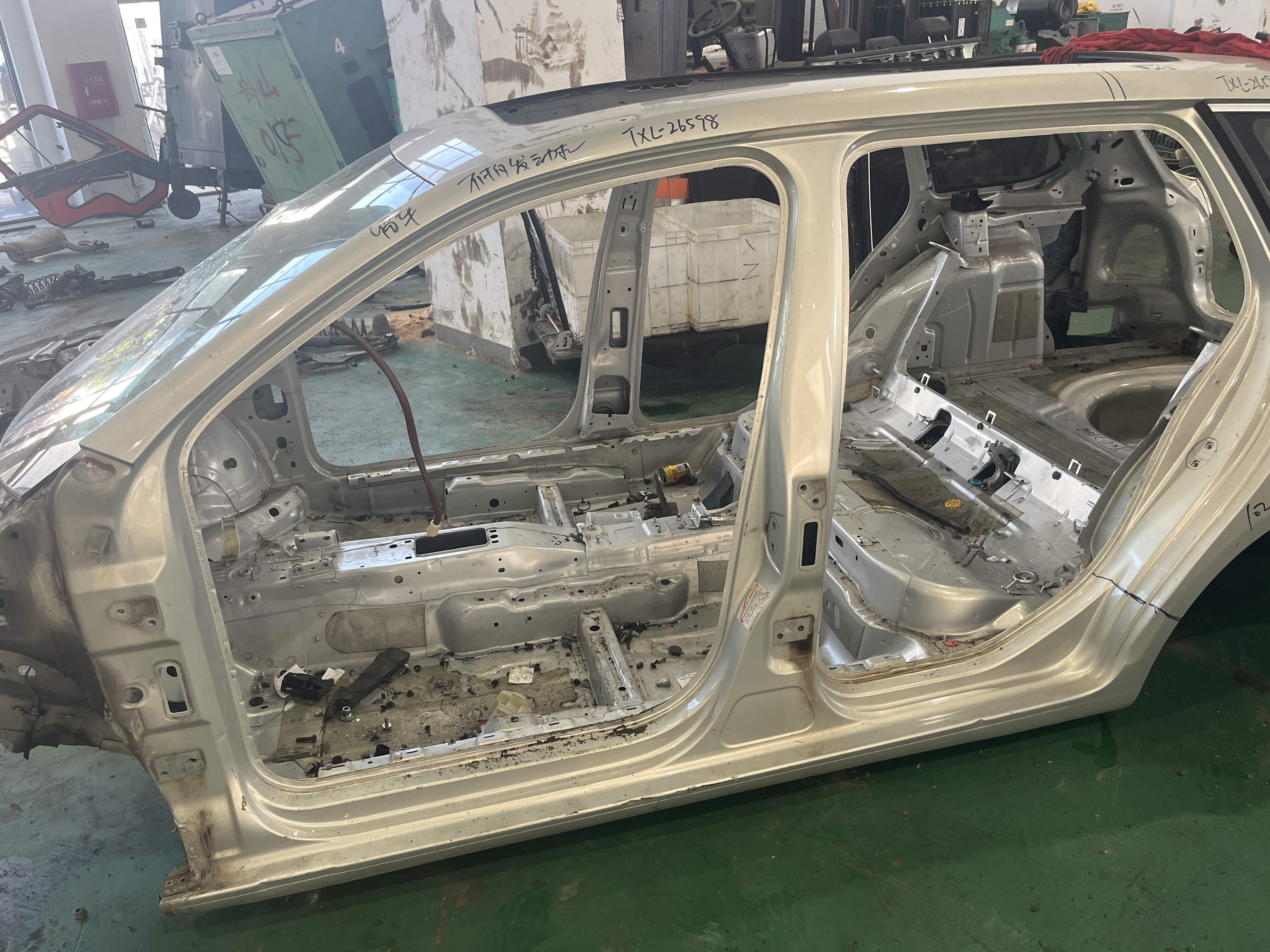1K9809835 Side Body Outer Panel, Front Left
