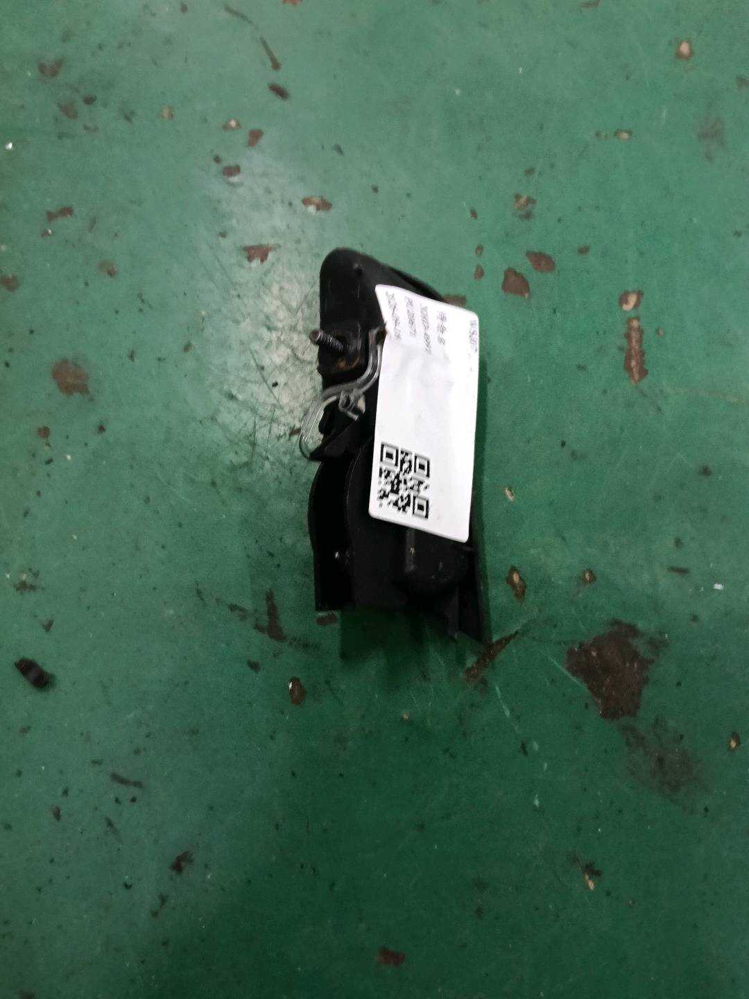 51418408566 前门内拉手(右)