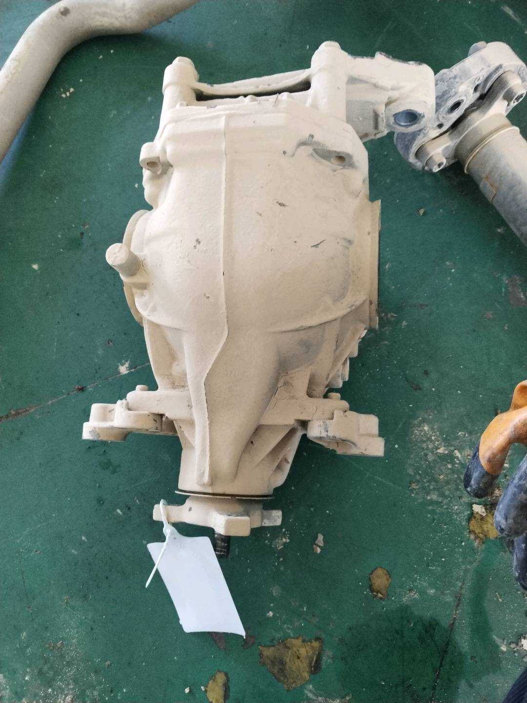 A2213502114 后桥差速器