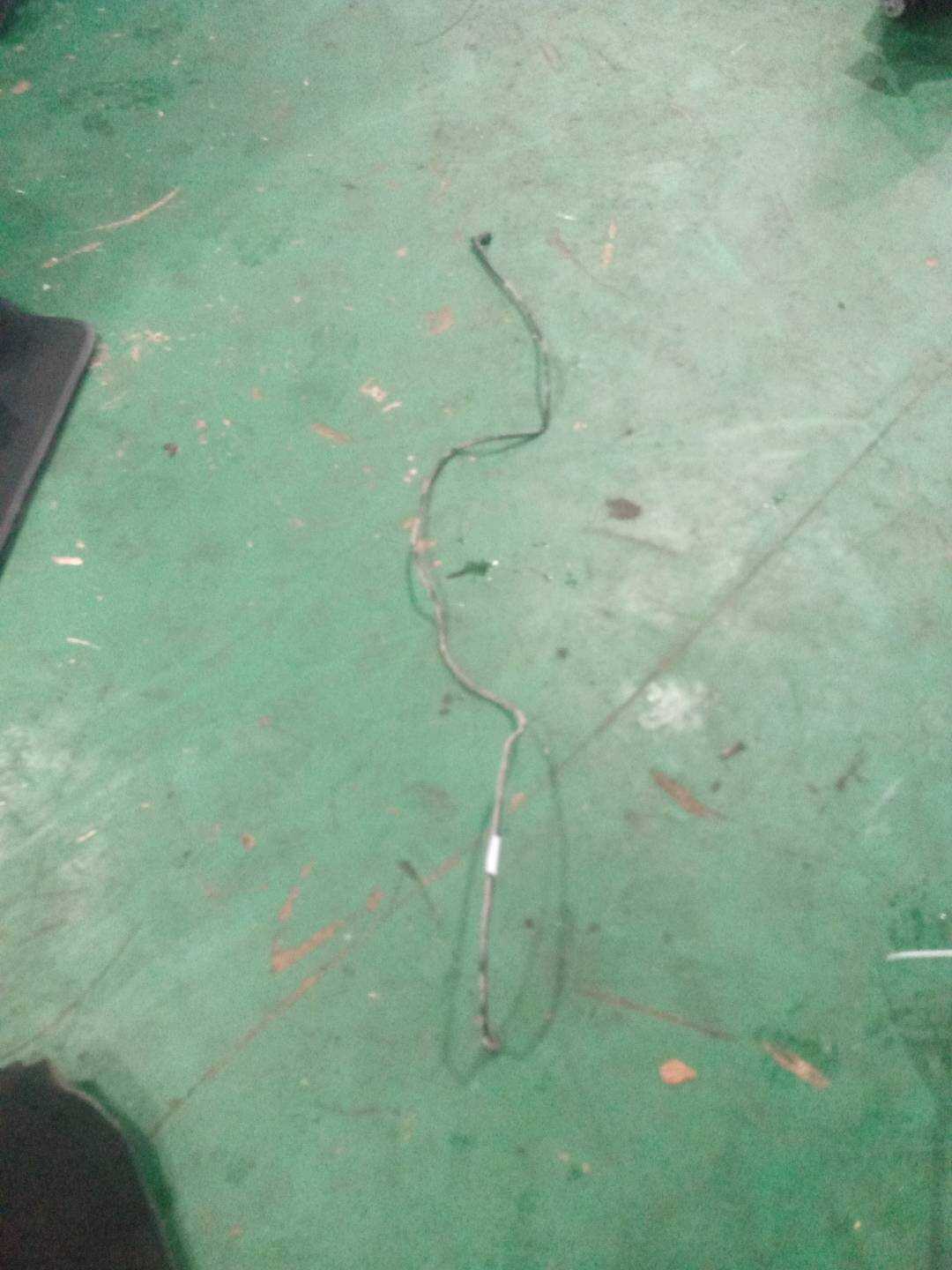 16137207363 燃油箱通风管