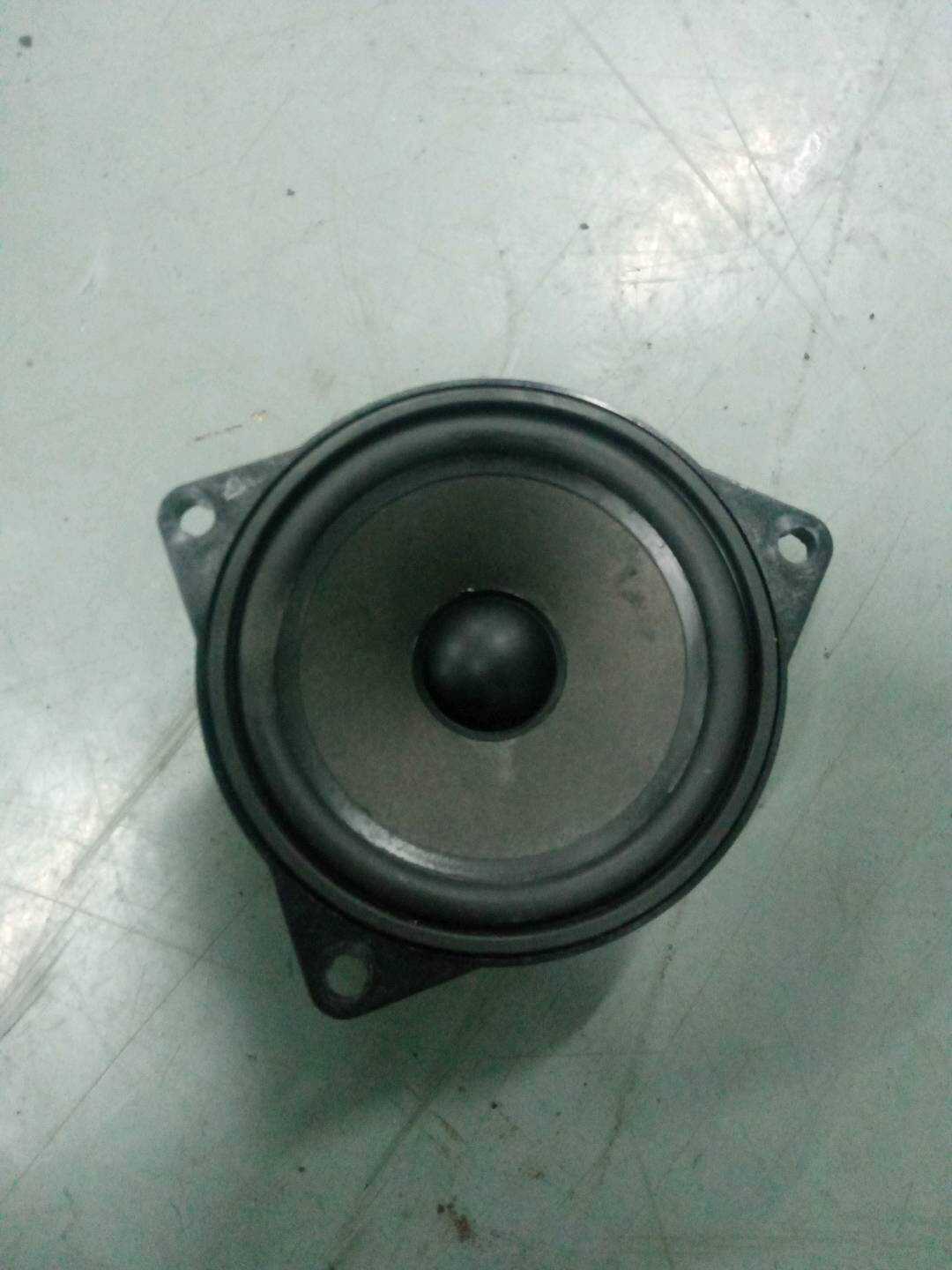 65136901317 前门高音扬声器(右)