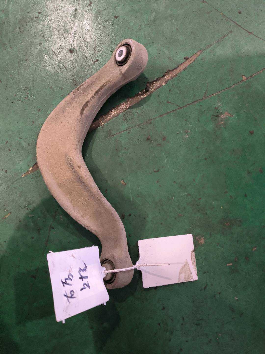 L8KD505324B 后上摆臂(右)