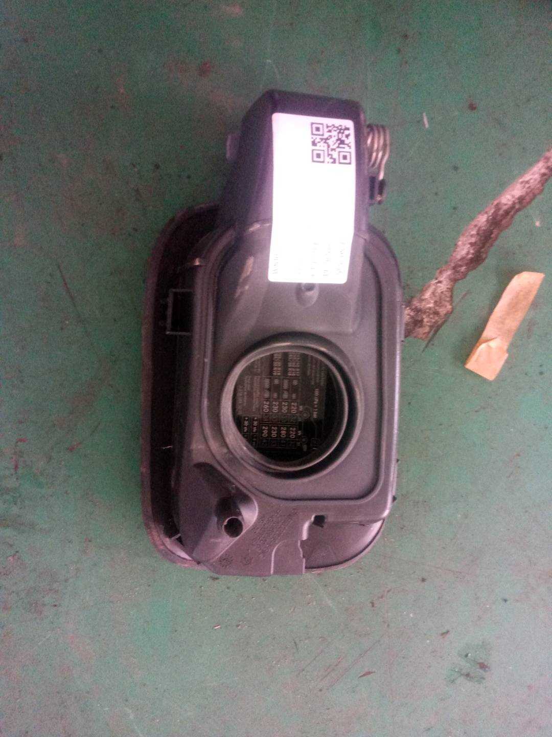 A2186300067 燃油箱加注底座