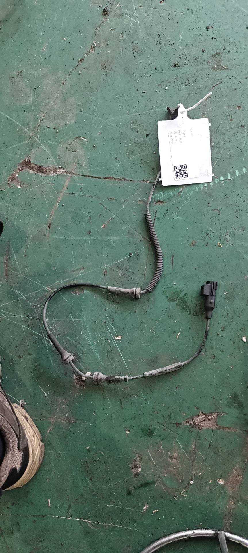 LR001056 ABS Front Wheel Speed Sensor, Left
