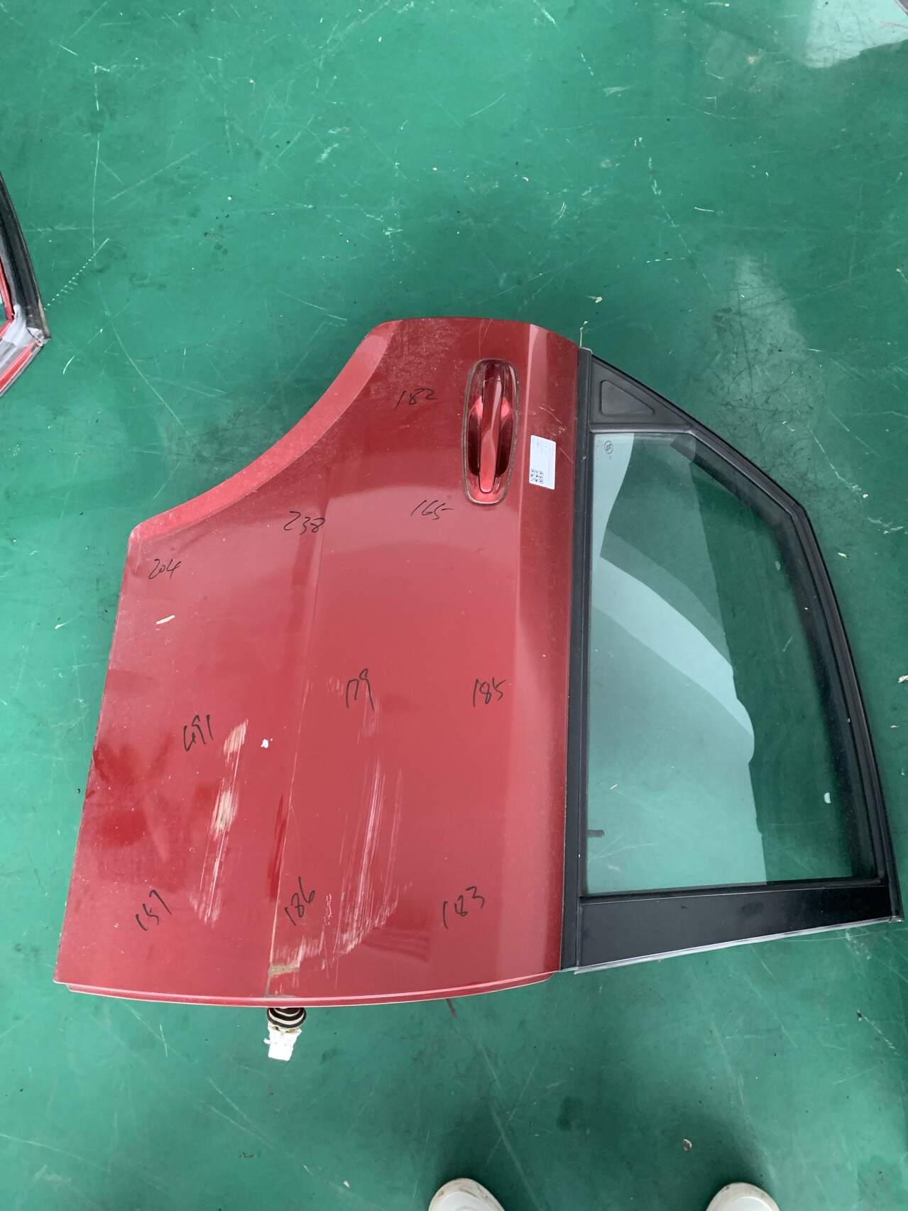 DY90765526 后门壳(右)