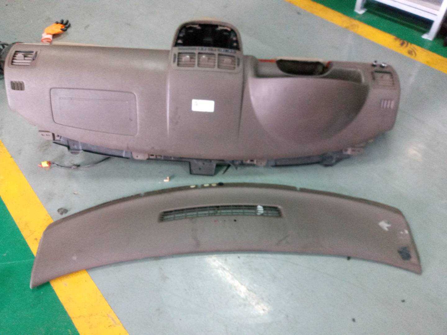 9023652 Dashboard Shell