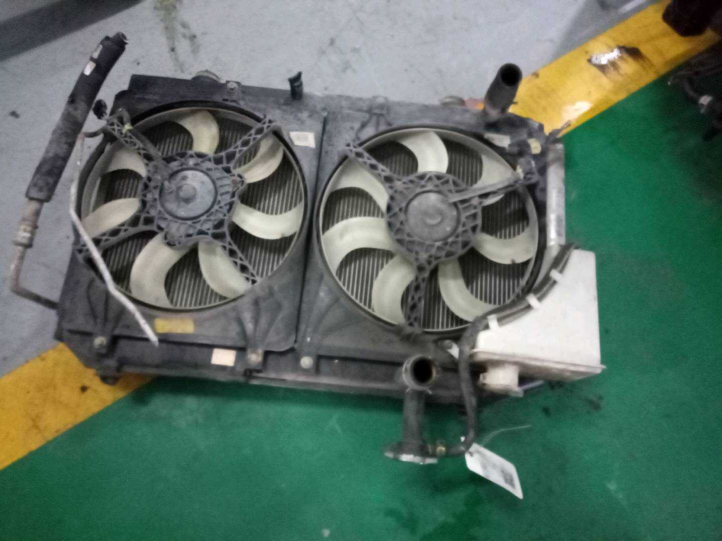 1016004454 水箱