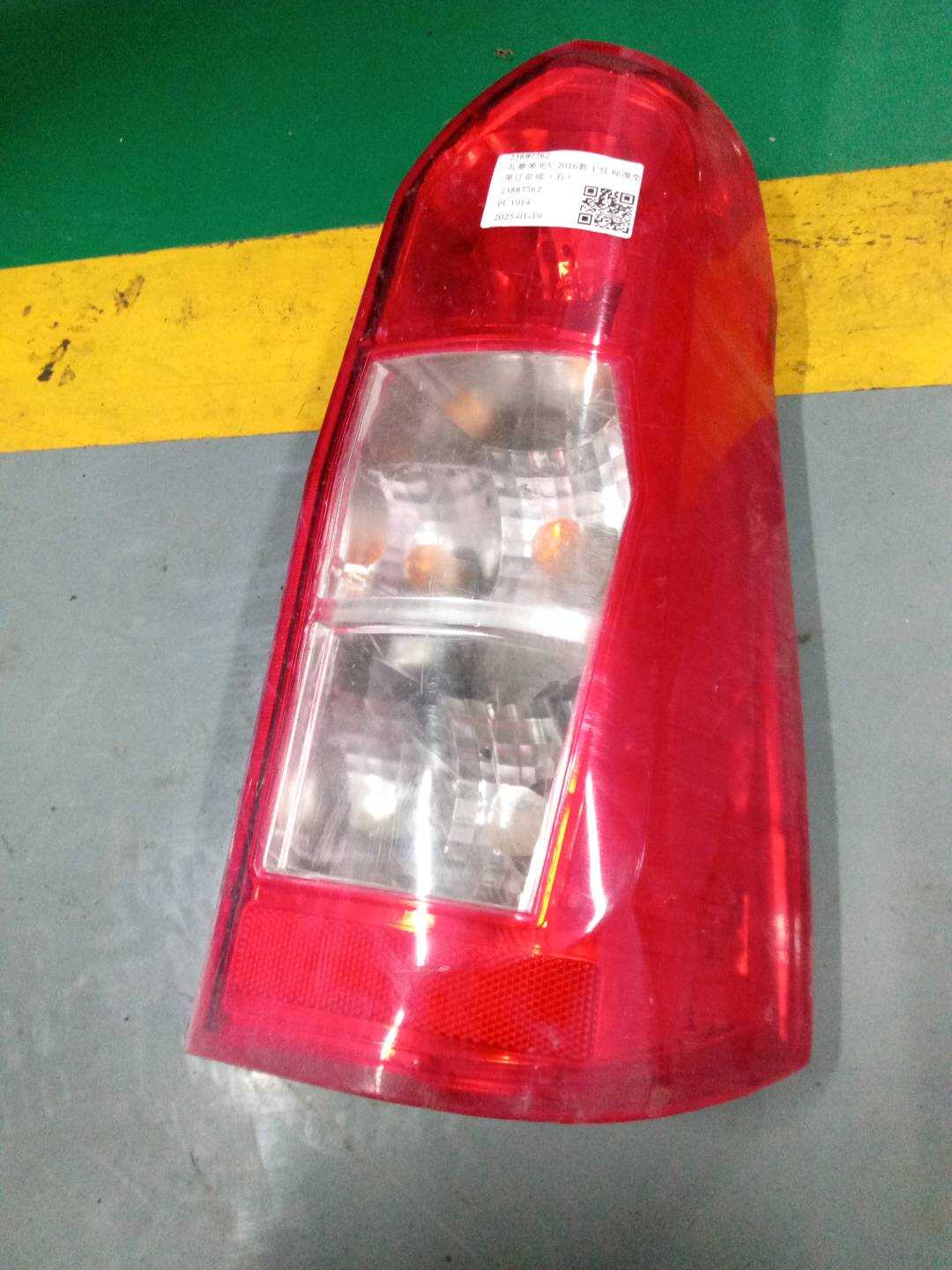 23887762 尾灯总成（右）