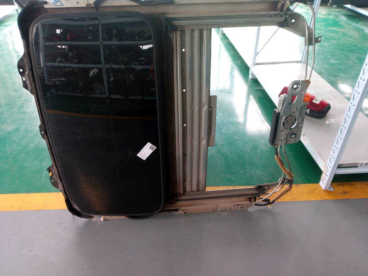 70100SWAJ02 天窗总成