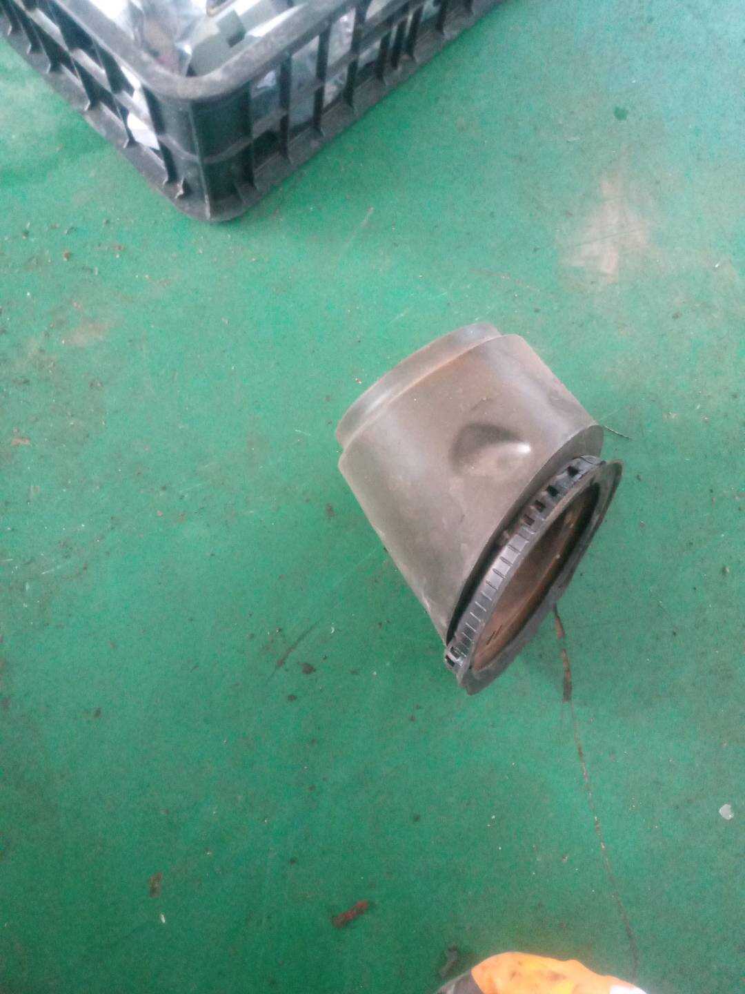 T4A2071 Steering Column Dust Cover