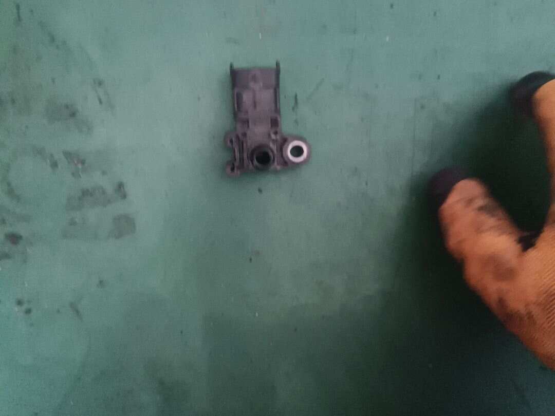 T2H21415 Intake Pressure Sensor