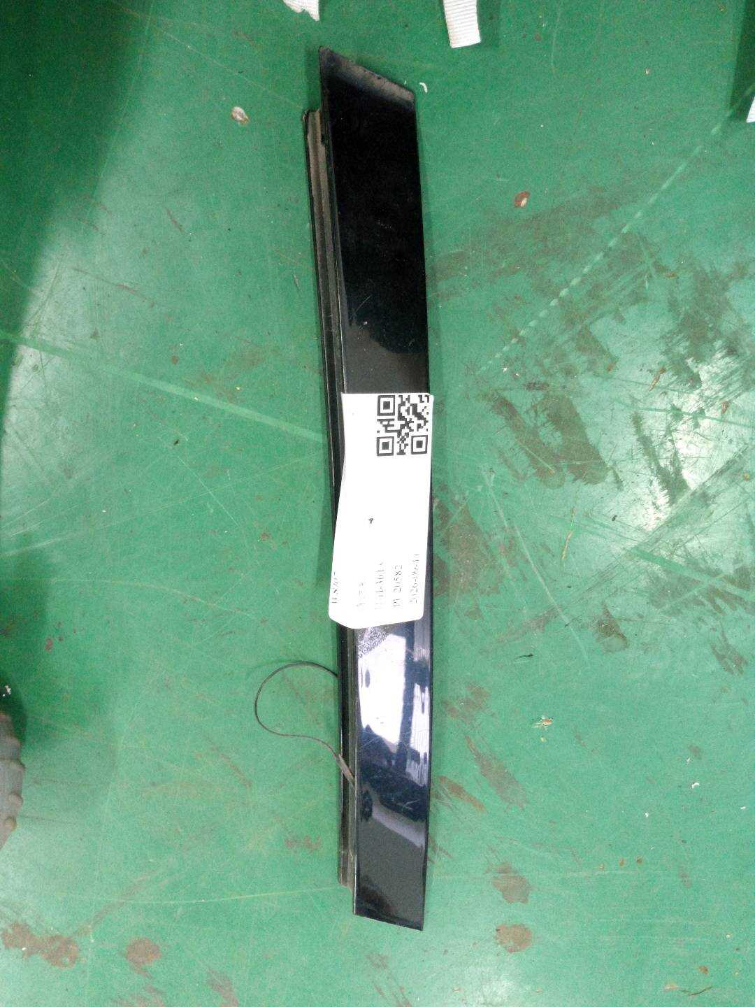 51357187209 后门窗框外饰板(左后)