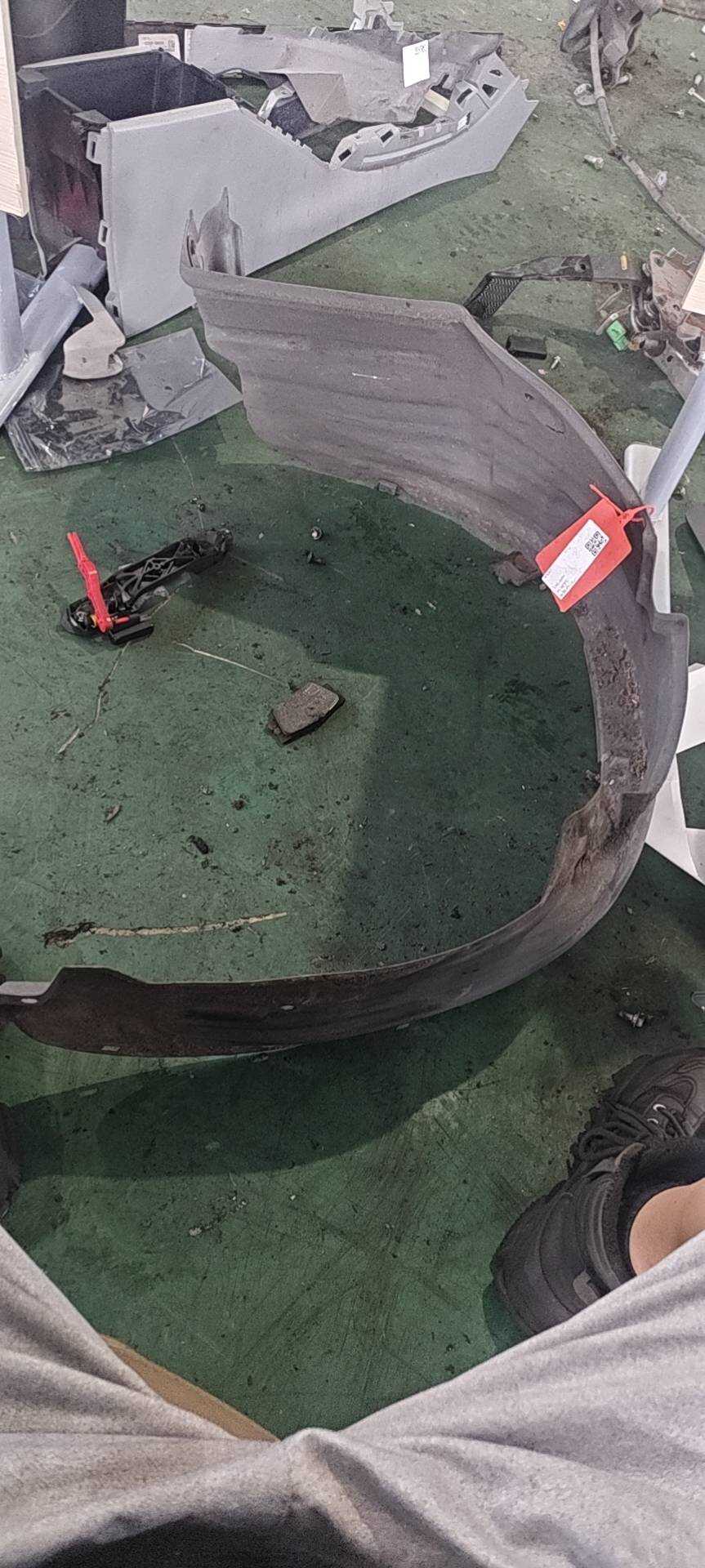538750R030 前叶子板内衬(右)