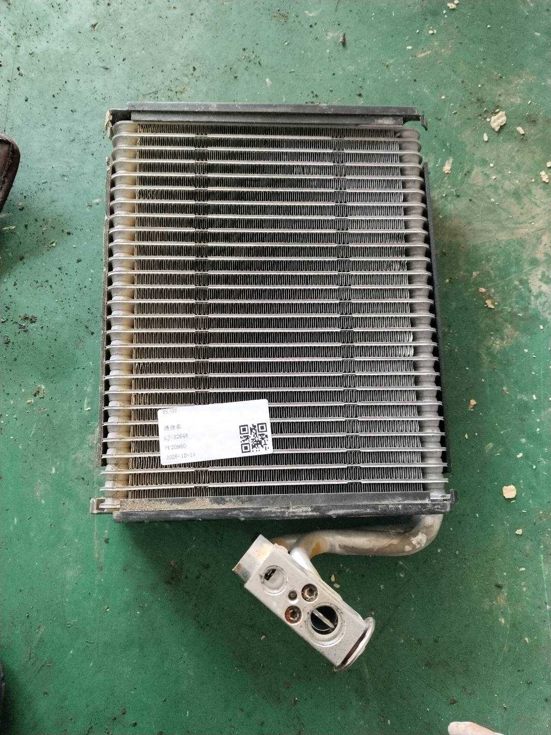 A2218300358 蒸发器芯