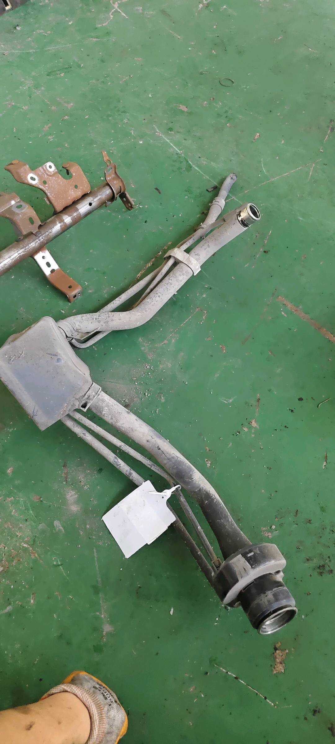7720176010 Fuel Tank Filler Pipe