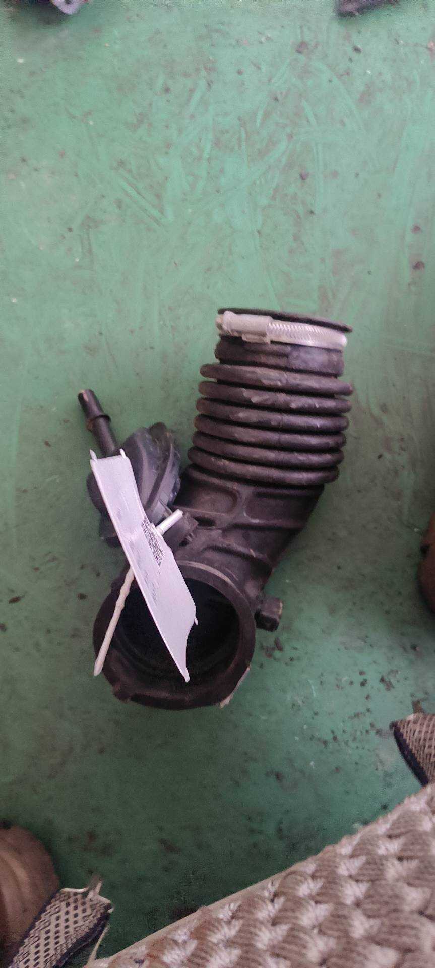 9006477 Air Filter Outlet Pipe