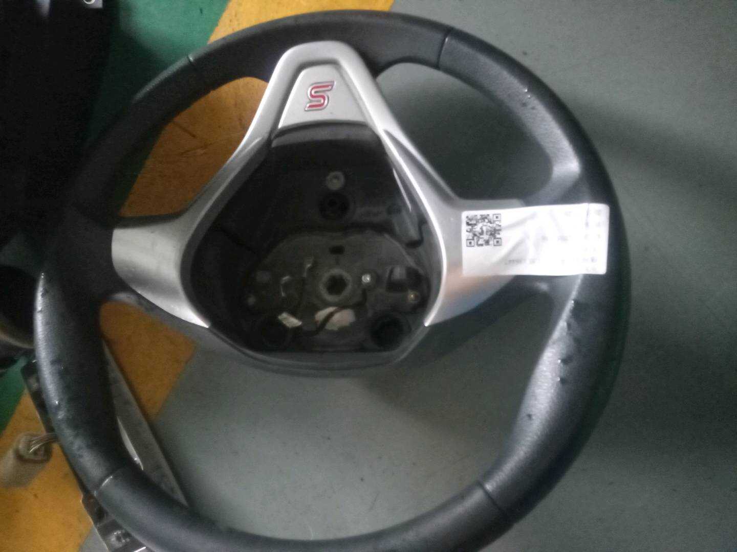 DK5132980B84 方向盘