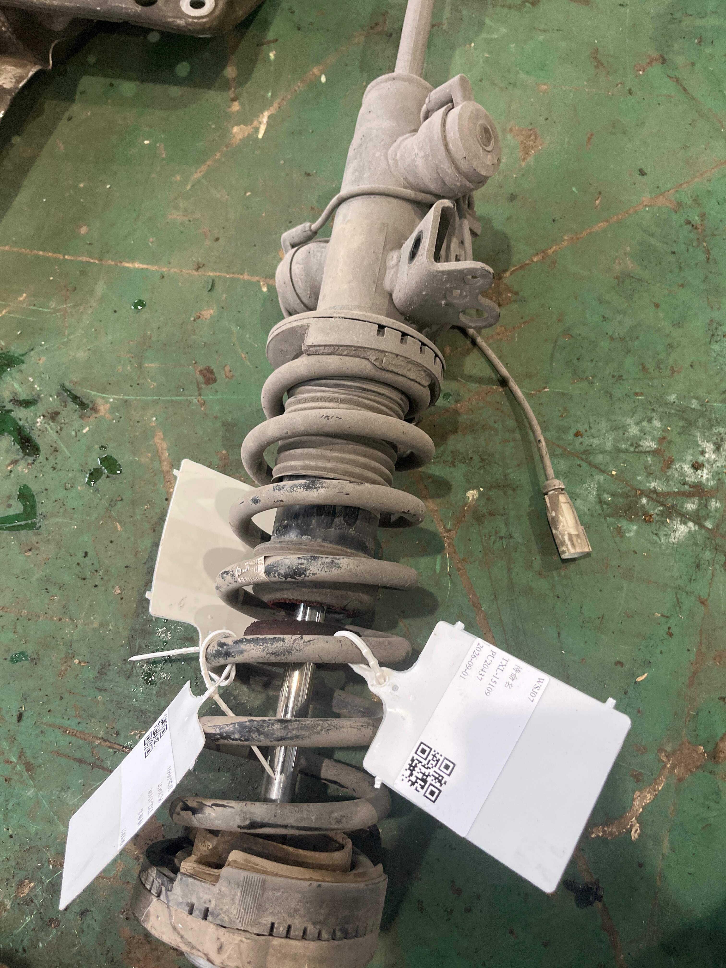 31306795081 前减震器顶胶