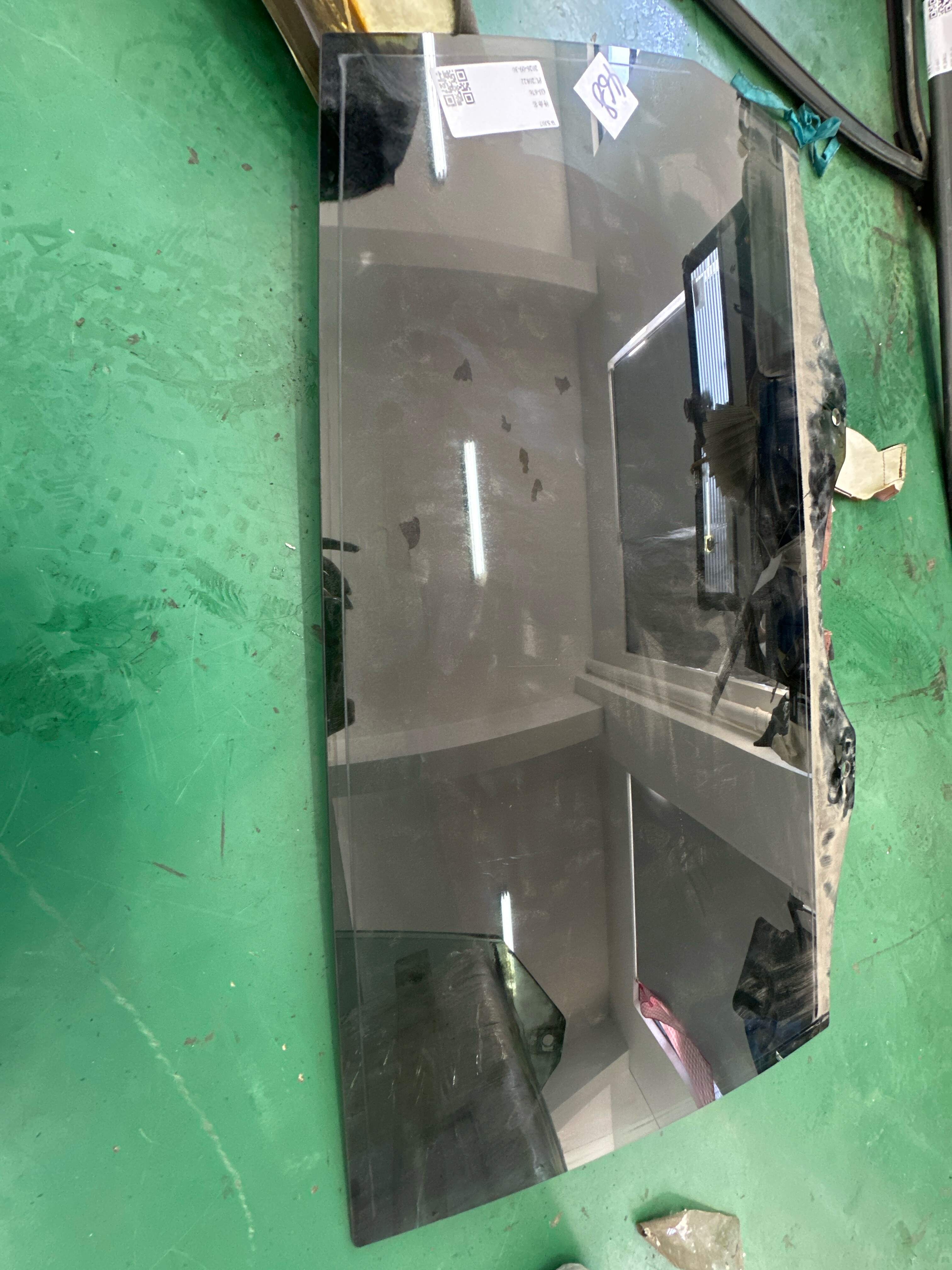 4L0845205A 后门玻璃(左)